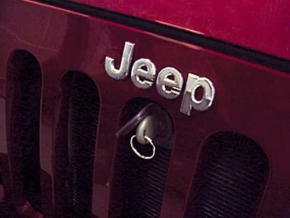 Замок капота Jeep Wrangler 11-17