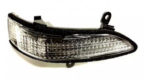 Поворотник зеркала правый Subaru Tribeca B10 08-11