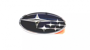 Эмблема решетки радиатора grill Subaru Legacy 13-14