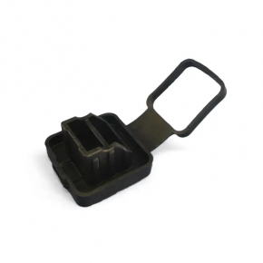 Заглушка фаркопа Jeep Cherokee KL 14-23 резина