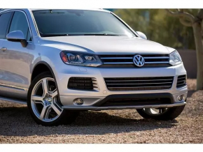 Защита переднего бампера VW Touareg 11-14