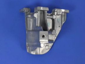 Кронштейн компрессора кондиционера Chrysler 200 11-14