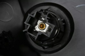 Консоль задняя Chevrolet Volt 13-15 черная, царапины