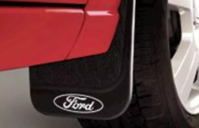 Брызговик передний левый Ford Fusion mk5 13-20 с эмблемой Ford
