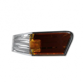 Поворотник правый Jeep Patriot 11-17