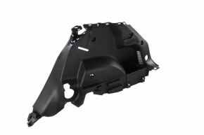 Zgârieturi la arcada spate dreapta Chevrolet Equinox EV 24-26
