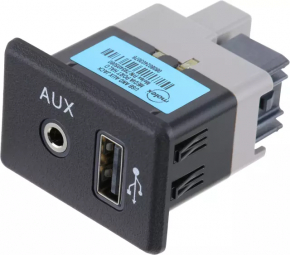 USB Hub, AUX Nissan Sentra 13-19