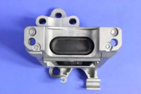 Подушка двигателя правая Jeep Cherokee KL 14- 3.2