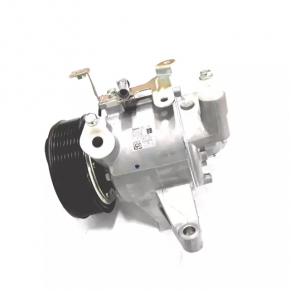 Компрессор кондиционера Subaru Crosstrek 14-16 Hybrid