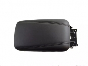 Подлокотник центральной консоли Chrysler 200 15-17 черн