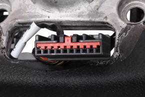 Руль голый Chevrolet Volt 11-15 кожа, черный, без кнопок, потерт
