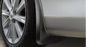 Bara de noroi spate dreapta pentru Toyota Camry v50 12-14 SUA