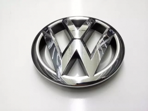Эмблема решетки радиатора VW Passat b7 12-15 USA