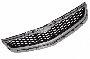 Решетка радиатора grill центральная Chevrolet Malibu 13 дорест черн