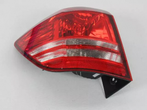 Фонарь внешний крыло левый Dodge Journey 11-20 лампа