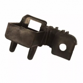 Кронштейн отбойника капота правый Ford Fusion mk5 13-16