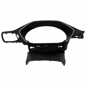 Ornamente negre pe bordul Ford Escape MK4 20-22, lipsă partea inferioară, crăpături în suport