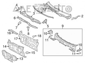 Уплотнитель решетки дворников левый Toyota Camry v55 15-17 usa