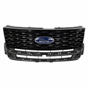 Решетка радиатора grill Ford Explorer 18-19 рест sport