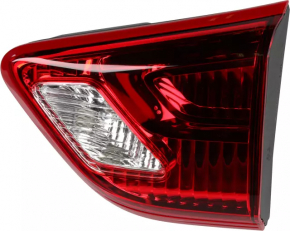 Фонарь внутренний крышка багажника правый Nissan Pathfinder 17-20 рест