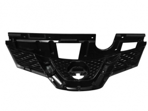 Решетка радиатора grill Nissan Rogue 17 под камеру, под радар, под квадратную эмблему, japan built без эмблемы