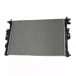 Радиатор охлаждения вода Ford C-max MK2 13-18