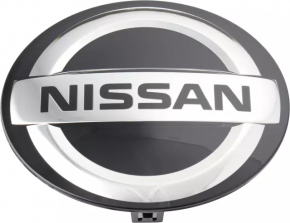 Эмблема решетки радиатора grill Nissan Altima 19-22
