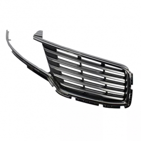 Решетка радиатора grill правая Lincoln MKC 15-18 с обрамлением