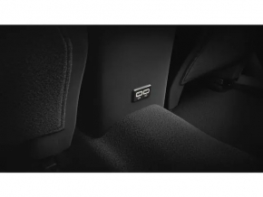 USB Hub Nissan Rogue 14-20 тип 2 сломано крепление