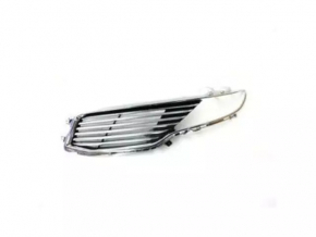 Решетка радиатора grill левая Lincoln MKZ 13-16 хром