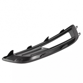 Grila bara dreapta Ford Focus mk3 15-18 restilizat pentru faruri de ceata, tip 1, crom