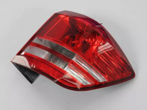 Фонарь внешний крыло правый Dodge Journey 11-20 лампа