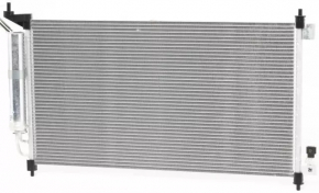 Condensator radiator aer conditionat Nissan Versa 1.8 10-12