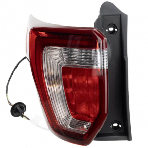 Фонарь левый Ford Explorer 16-19 level 5