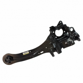 Цапфа задняя правая Ford Focus mk3 11-18 с рычагом