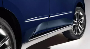 Молдинг двери центральный передней правой Lexus ES300h ES350 13- царапины