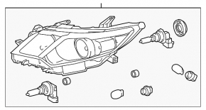 Фара передняя правая Toyota Camry v50 12-14 usa LE