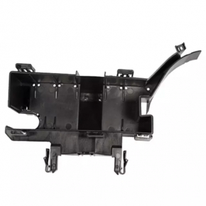 Blocul de siguranțe sub capotă pentru Ford Explorer 11-15