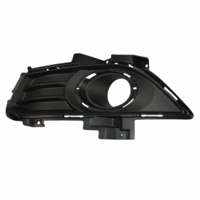 Решетка переднего бампера левая Ford Fusion mk5 13-16 под птф, структура