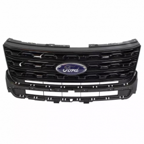 Решетка радиатора grill Ford Explorer 16-17 рест sport