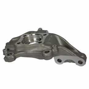 Цапфа передняя правая Ford Fusion mk5 13-20 сорван болт датчика ABS