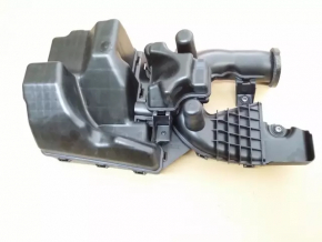 Воздухоприемник Nissan Sentra 13-19 1.8 резонатор