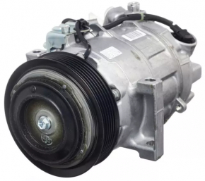Компрессор кондиционера Nissan Rogue Sport 17-18