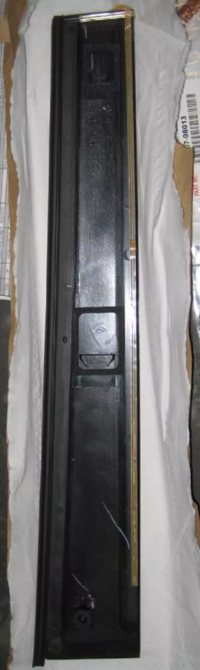 Panoul lateral din spate dreapta al ușii Toyota Sienna 04-10