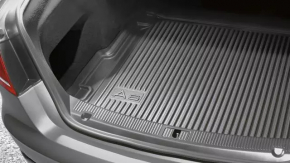 Covoraș portbagaj negru din cauciuc pentru Audi A6 C7 12-18, lovit