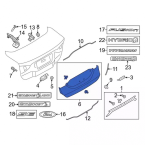 Накладка крышки багажника Ford Fusion mk5 13-16 под номер, сломана направляйка