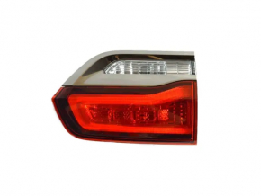 Lampa interioară pentru capacul portbagajului stânga Jeep Grand Cherokee WK2 14-21 crom închis
