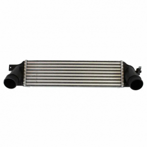 Интеркулер Ford Mustang mk6 15-23 2.3T