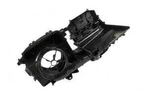 Corpul încălzitorului este gol, ventilația Chevrolet Equinox EV 24-26 este spartă, ieșirea țevii