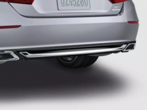 Накладка заднего бампера нижняя Honda Accord 18-22 черный глянец, с молдингом темный хром, царапины, отклеен молдинг